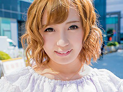初めて会った男と即ハメしちゃうモデル系GAL