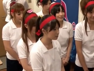 まさかの現役jkたちが運営するソープ！まだ見習いの6人のソープ嬢と乱交体験ｗ