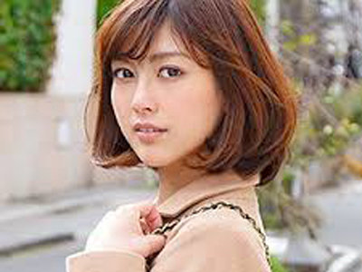 容姿端麗な若妻が久しぶりに感じる反り返ったチンポに大絶頂