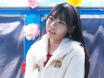 ヤリたい盛りの19歳ほっそい美少女にマシンバイブとチンポで飛び切りの快楽プレゼントｗ