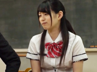 面談中にトイレに行ったら用務員のおっさんに膣内射精レイプされた美少女JK
