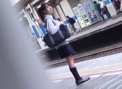 可愛いJK様をマンマークOK！恐怖のあまり声も出せなくなった女子校生を後ろから犯し尽くす