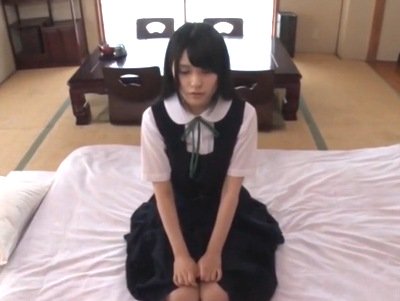 まさに純粋無垢！まだ汚れを知らないアウ幼女を大人の手で汚す快感！