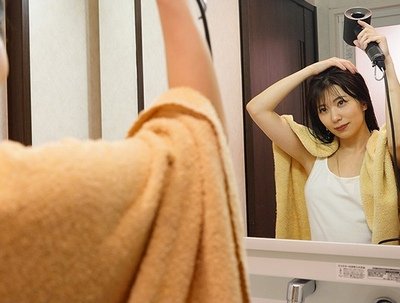 ピュアだけどドスケベボディ！たまらんロリとのラブラブ新婚生活